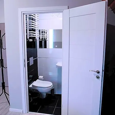 Hotel Komfort Willa+ Bis Blizne Laszczynskiego