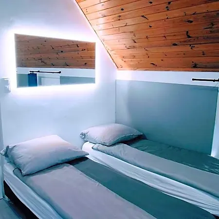 Hotel Komfort Willa+ Bis 3*
